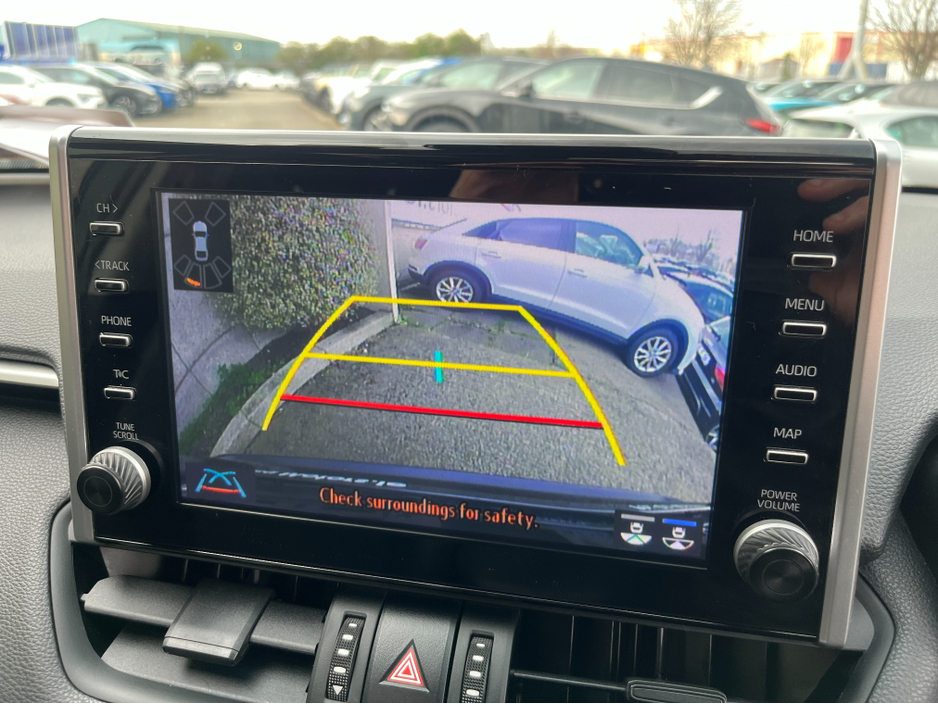 2022 Toyota Rav4 - image 24