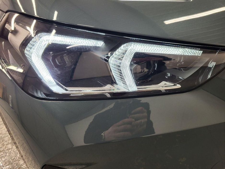 2023 BMW X1 - image 20