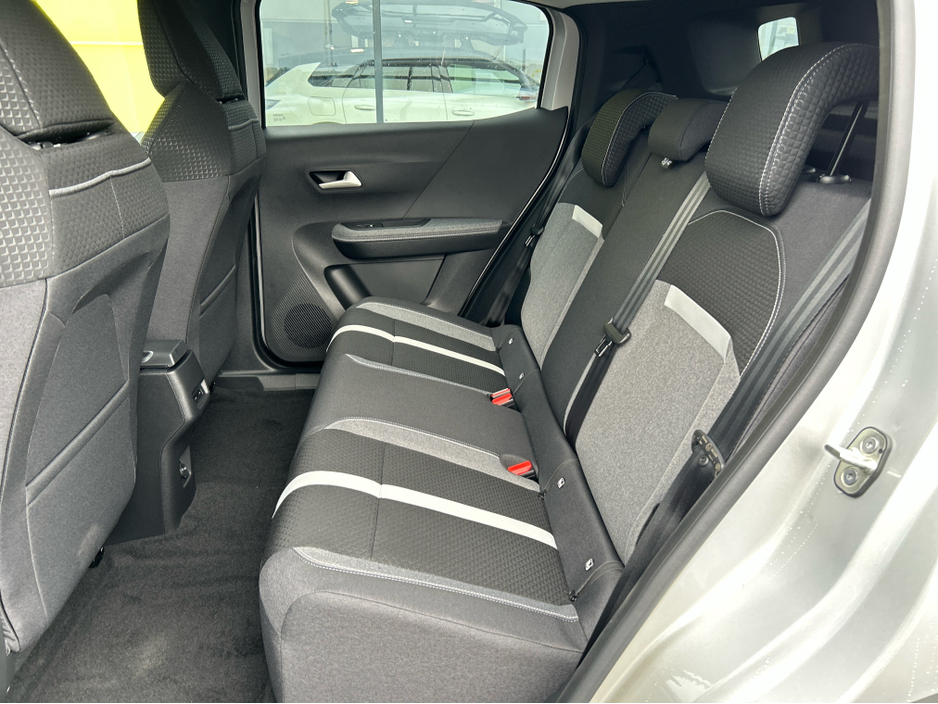 2026 Opel Frontera - image 11