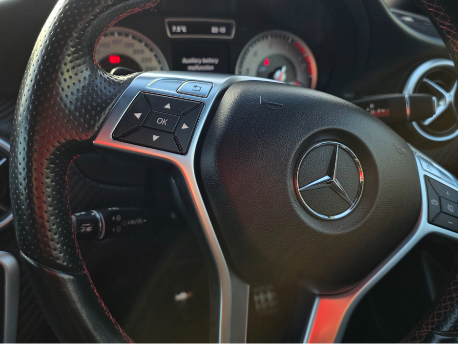 2014 Mercedes-Benz A Class A180 AMG INTERIOR HALF LEATHER SEATS / HI SPEC / SYSTEM LOW ROAD TAX BAND / SIMI DEALER