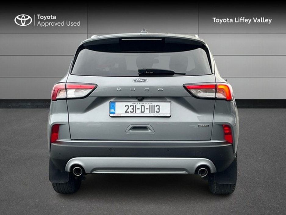 2023 Ford Kuga - image 4