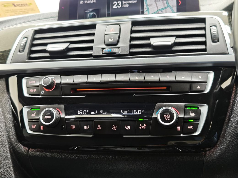 2018 BMW 3 Series 320 D TOURING M-SPORT Automatic, Reversing camera €19,995