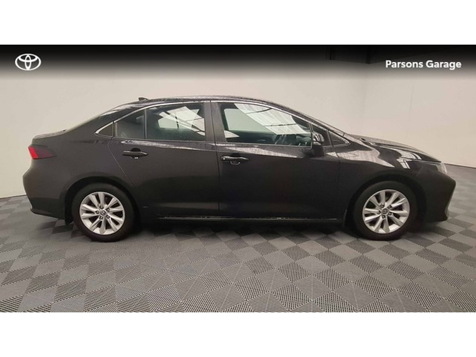 2024 Toyota Corolla LUNA SALOON 4DR AUTO €28,995