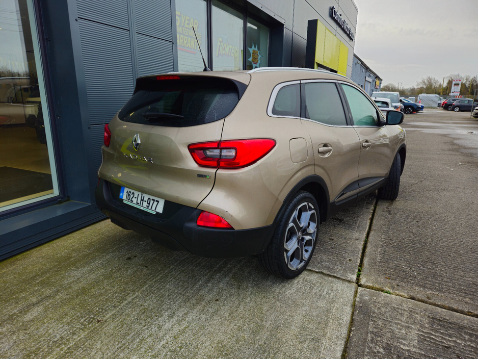 2016 Renault Kadjar - image 6