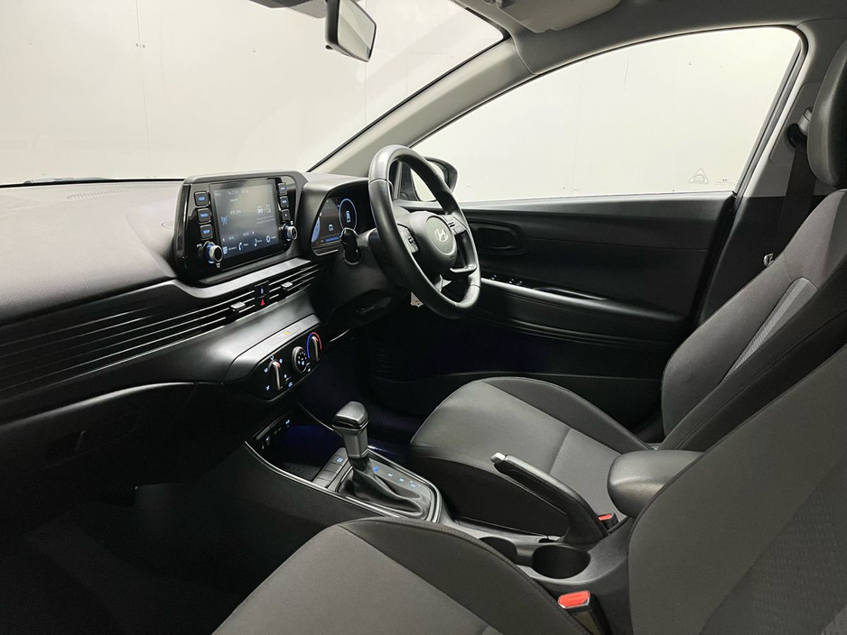 2024 Hyundai i20 Deluxe Plus Auto - Reversing Camera - Air-Conditioning - Cruise Control - Auto Lights/Wipers - Apple CarPlay/Android Auto €24,950