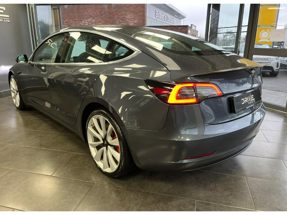 2019 Tesla Model S M3P Performance Dual Motor €21,900