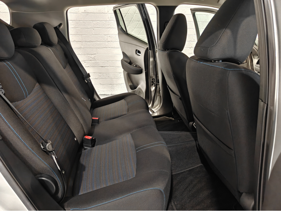 2021 Nissan Leaf 40K EV SV PREMIUM COLD PK 40KW MY2 €12,250