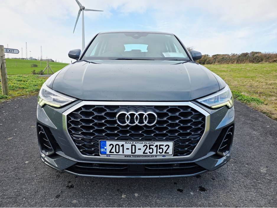 2020 Audi Q3 - image 4