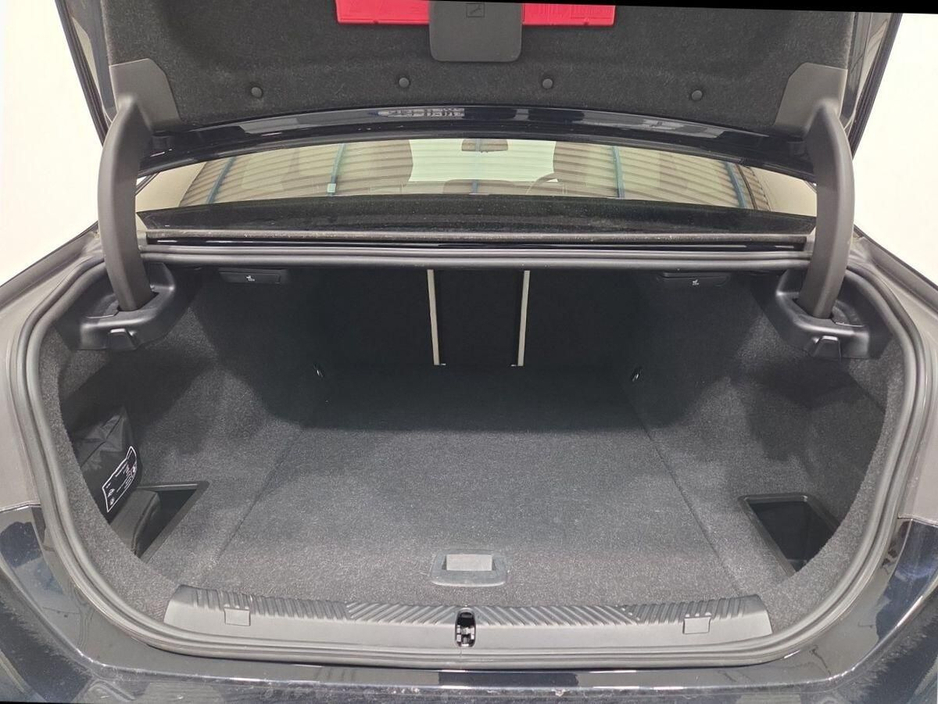 2025 BMW i5 - image 13