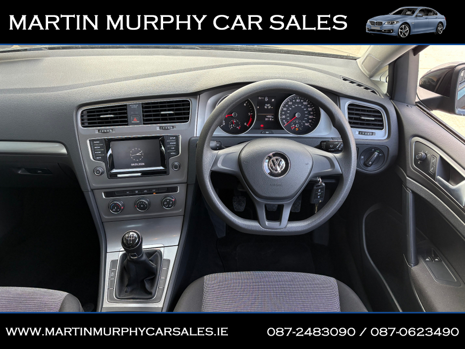 2014 Volkswagen Golf - image 12