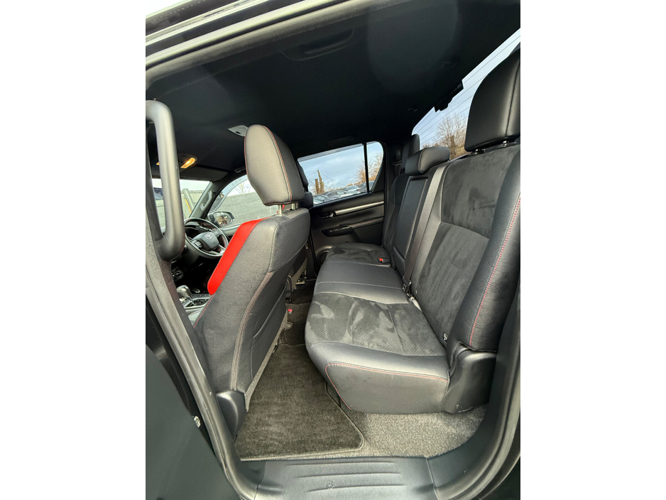 2023 Toyota Hilux  €44,995