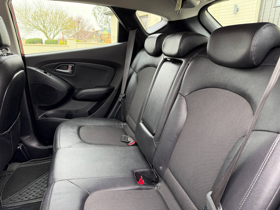 2015 Hyundai ix35 - image 15