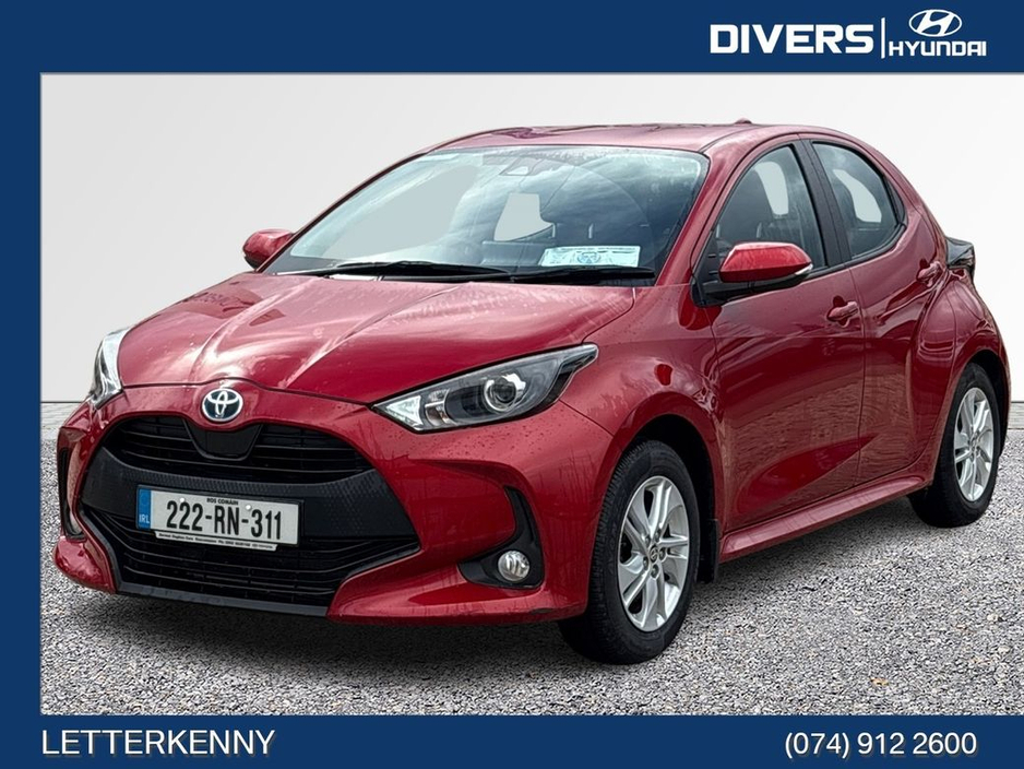 2022 Toyota Yaris 1.5 Petrol Hybrid Luna Automatic €20,945