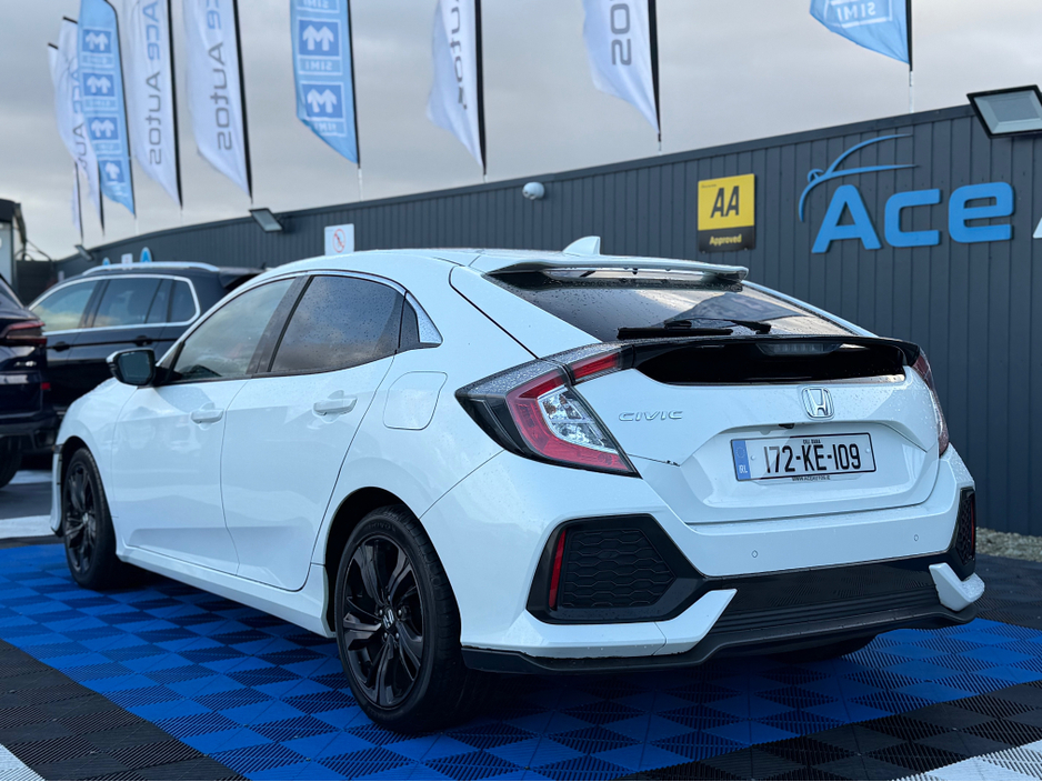 2017 Honda Civic - image 5