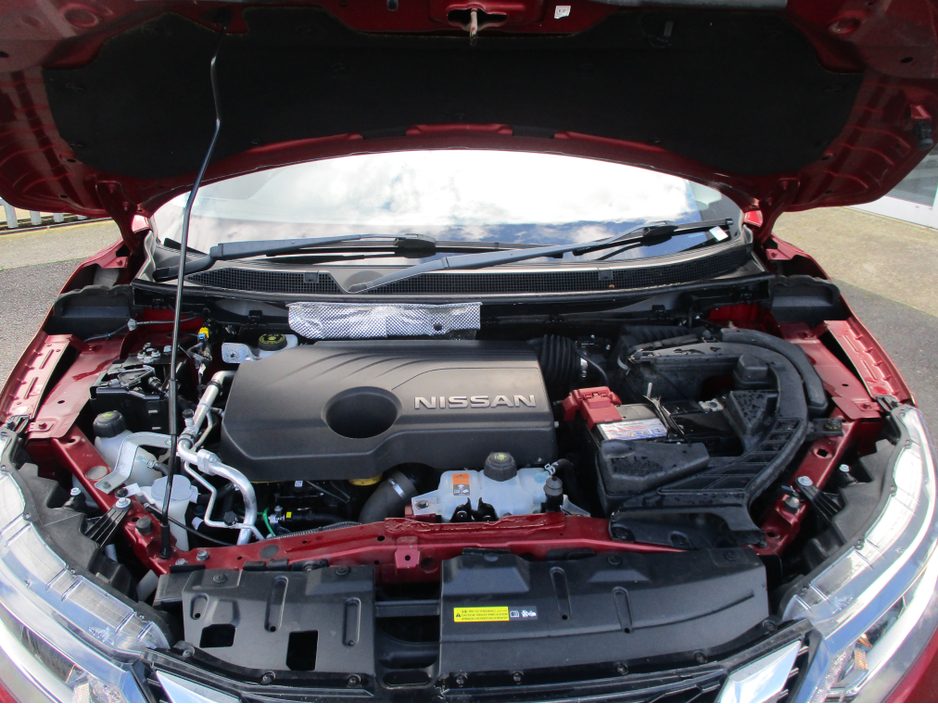 2020 Nissan Qashqai - image 25