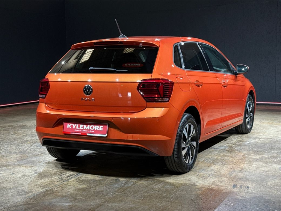 2022 Volkswagen Polo - image 6