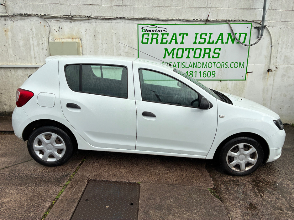 2015 Dacia Sandero ALTERNATIVE 1.5 DCI 90 4DR €6,750