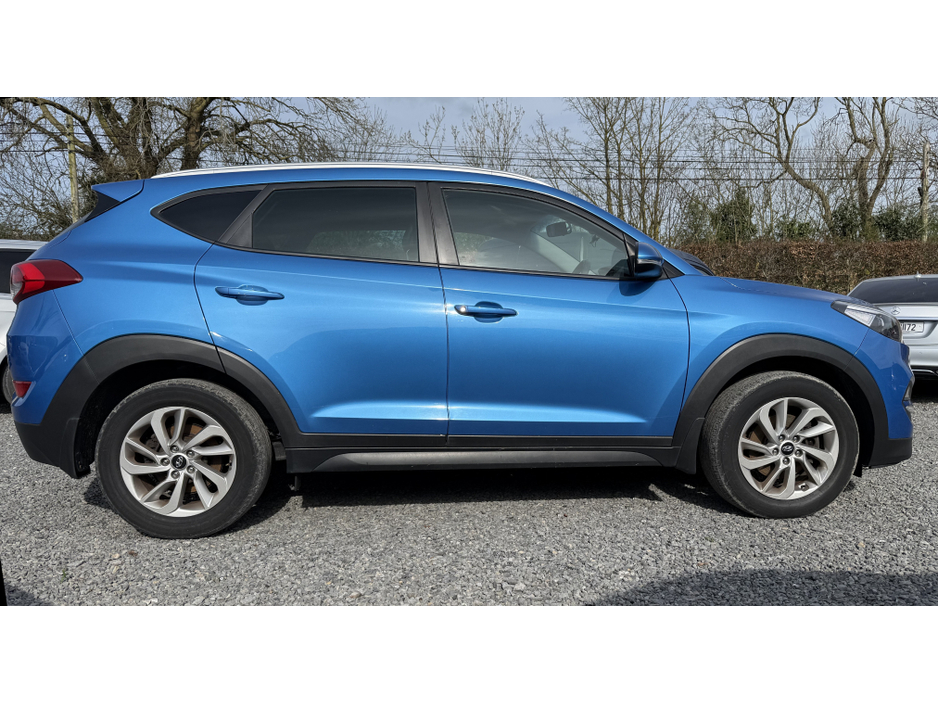 2018 Hyundai Tucson - image 9