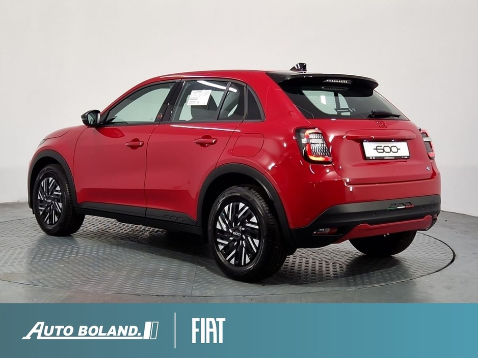 2025 Fiat 600 Red Edition 54kWh 115kw 156Hp €27,500