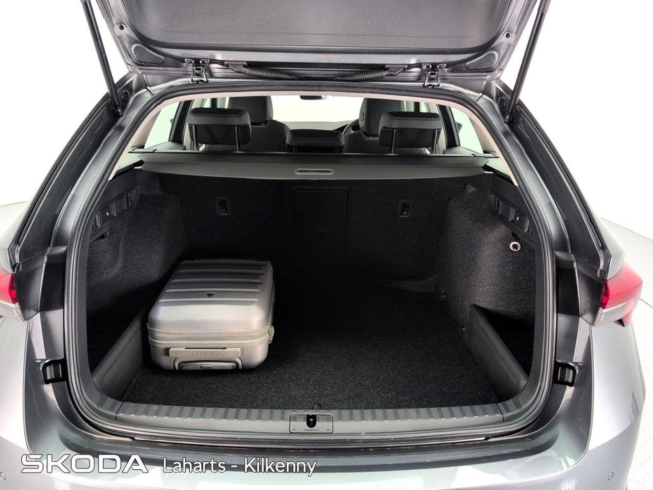 2026 Skoda Octavia COMBI SELECTION+ 2.0TDI 115HP €40,950