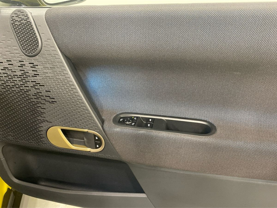 2025 MINI Hatch Cooper E €25,950