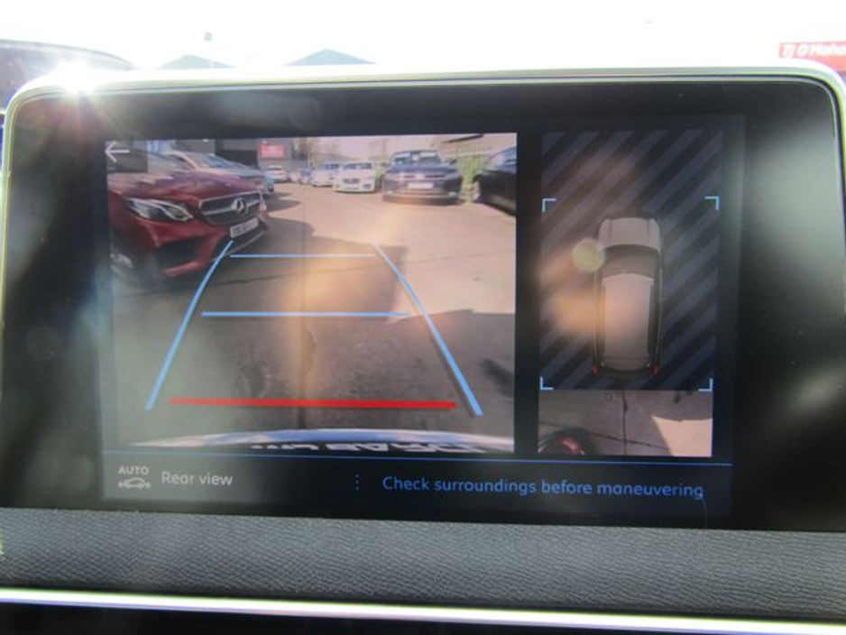 2018 Peugeot 3008 - image 22