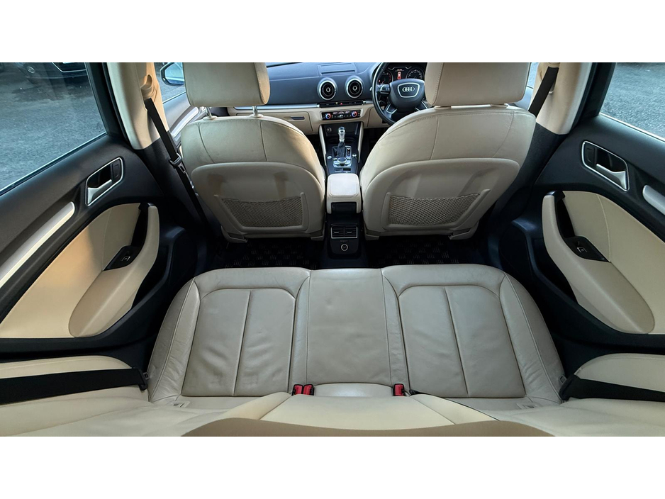 2015 Audi A3 - image 17