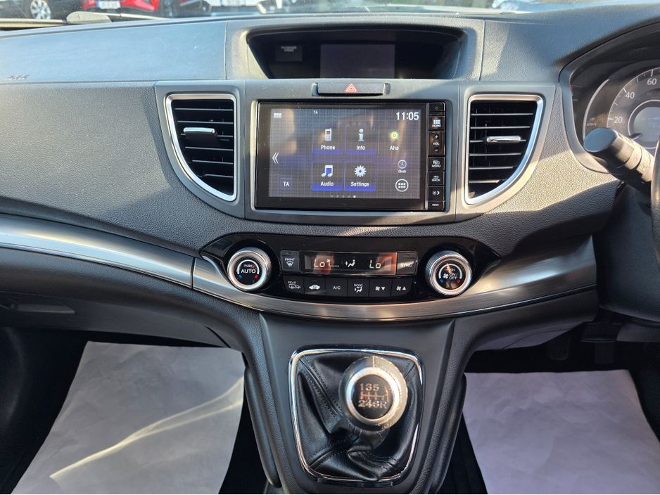 2017 Honda CR-V - image 20