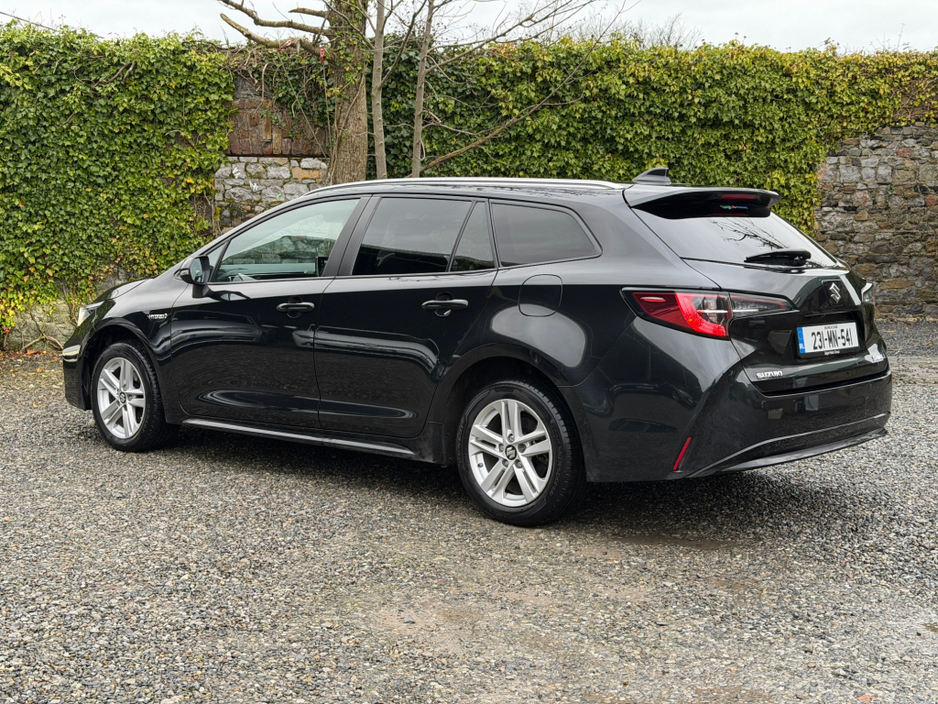 2023 Toyota Corolla Suzuki Swac €13,900