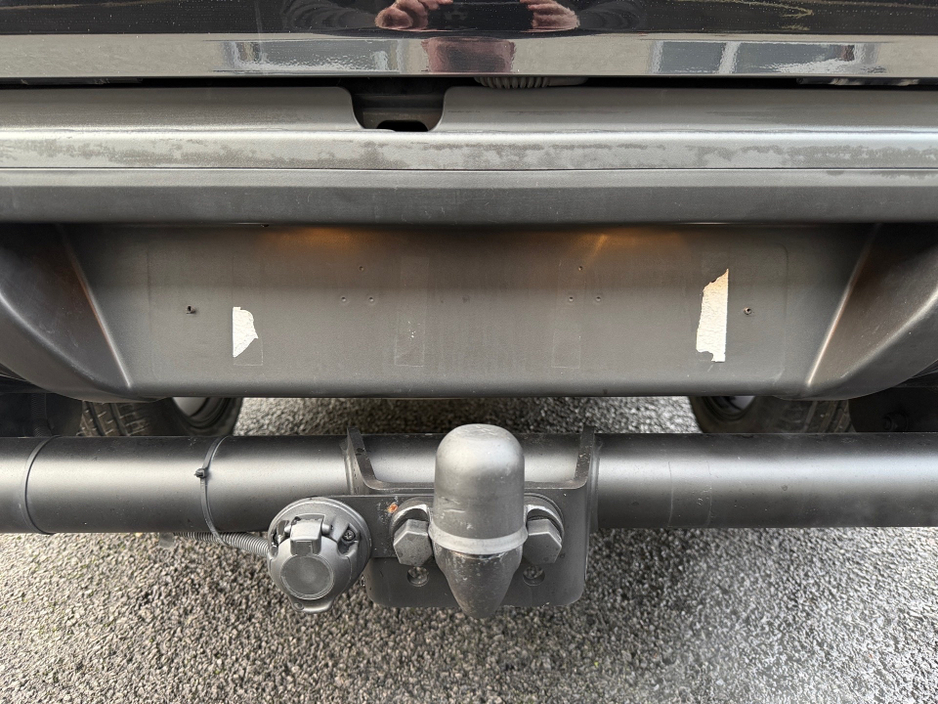 2019 Nissan Navara 2.3 DCI N-GUARD AUTO**NO VAT**31/12/19**FULL BODY KIT**NEW MODEL**MINT**FSH** €25,950