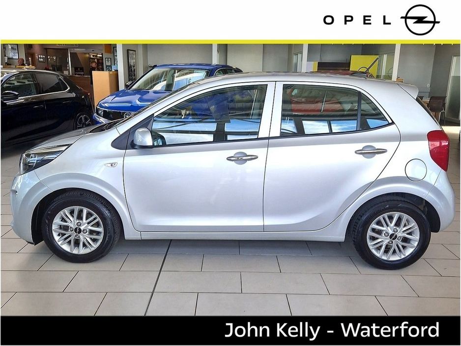 2023 Hyundai i10 1.0 petrol €13,795