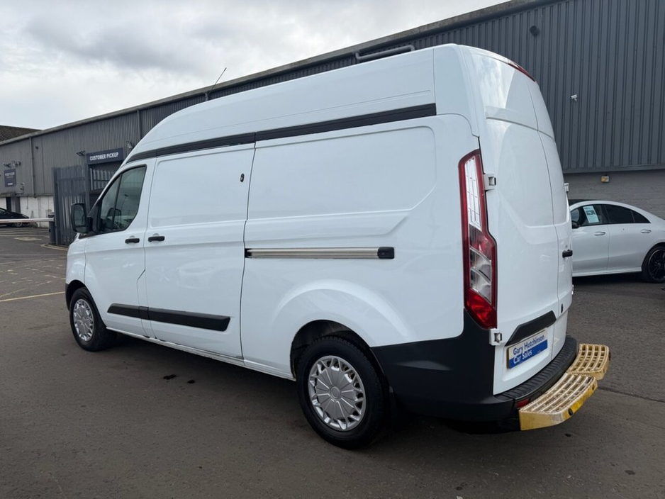 2016 Ford Transit Custom - image 7