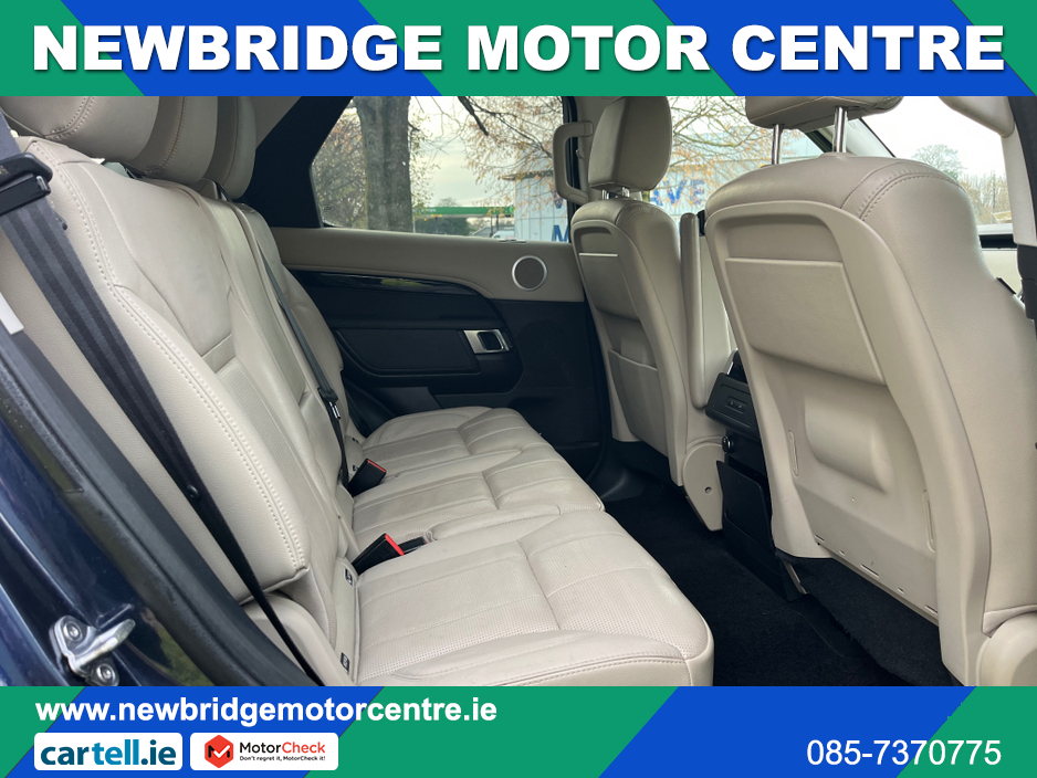 2018 Land Rover Discovery - image 9