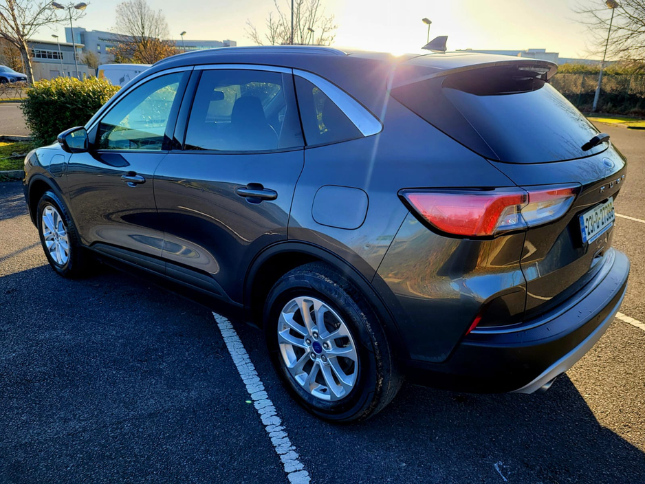 2023 Ford Kuga  €23,999