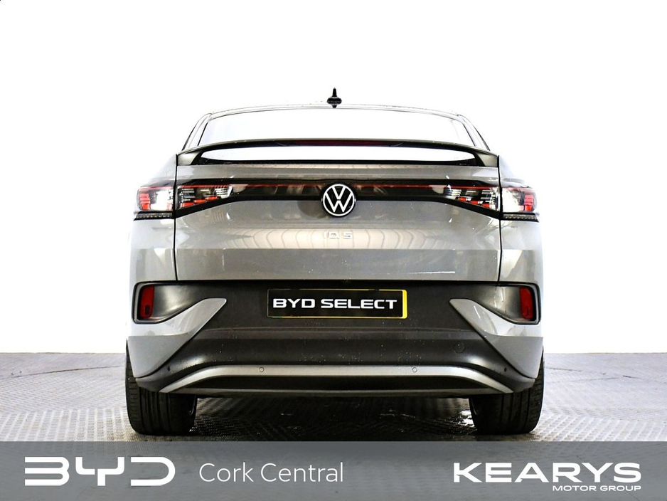 2023 Volkswagen ID.5 - image 2