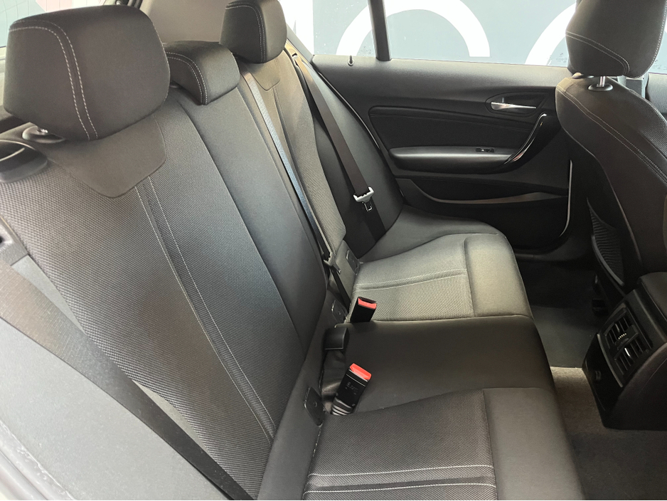 2017 BMW 1 Series €16950 2017 118D SPORTS 2.0 AUTOMATIC / CRUISE CONTROL / REVERSE CAMERA AND MORE €16,950