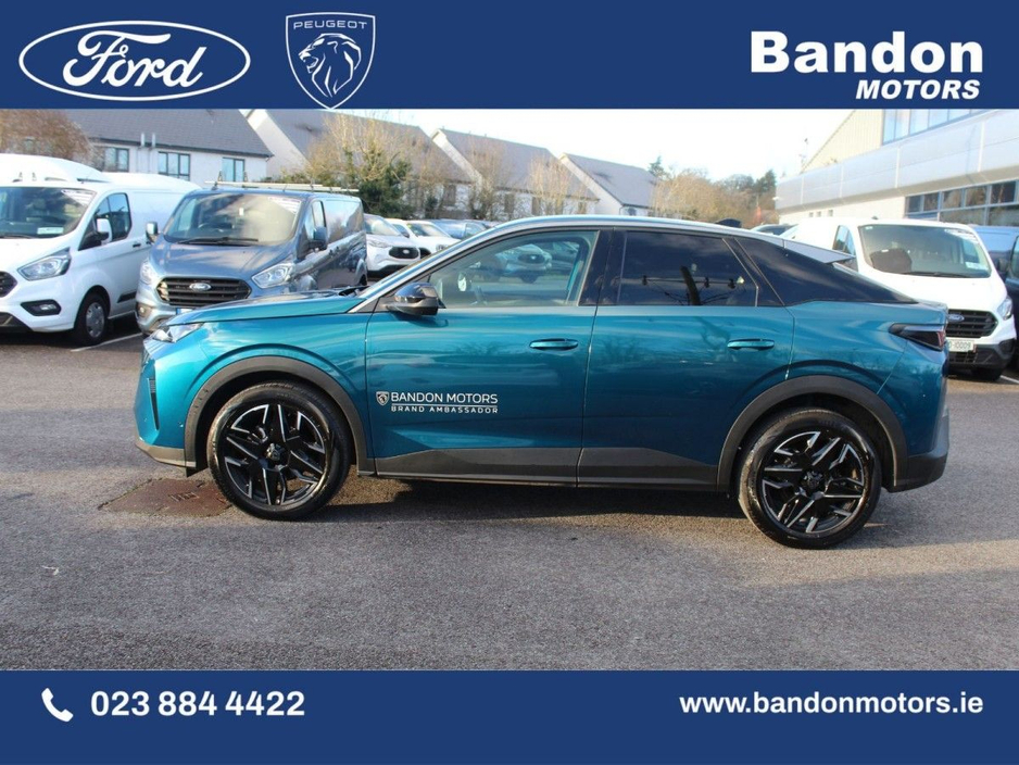 2025 Peugeot 3008 1.2 MHEV 145bhp eDCS6 Allure €41,950