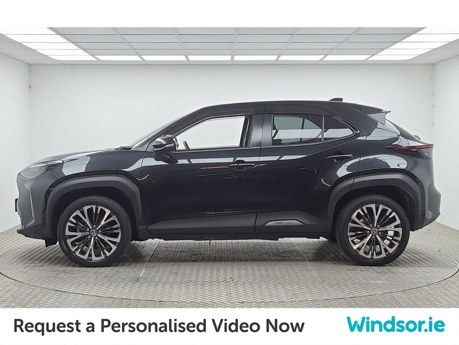 2019 Toyota Yaris Cross - image 5