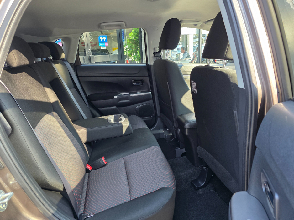 2019 Mitsubishi ASX - image 16