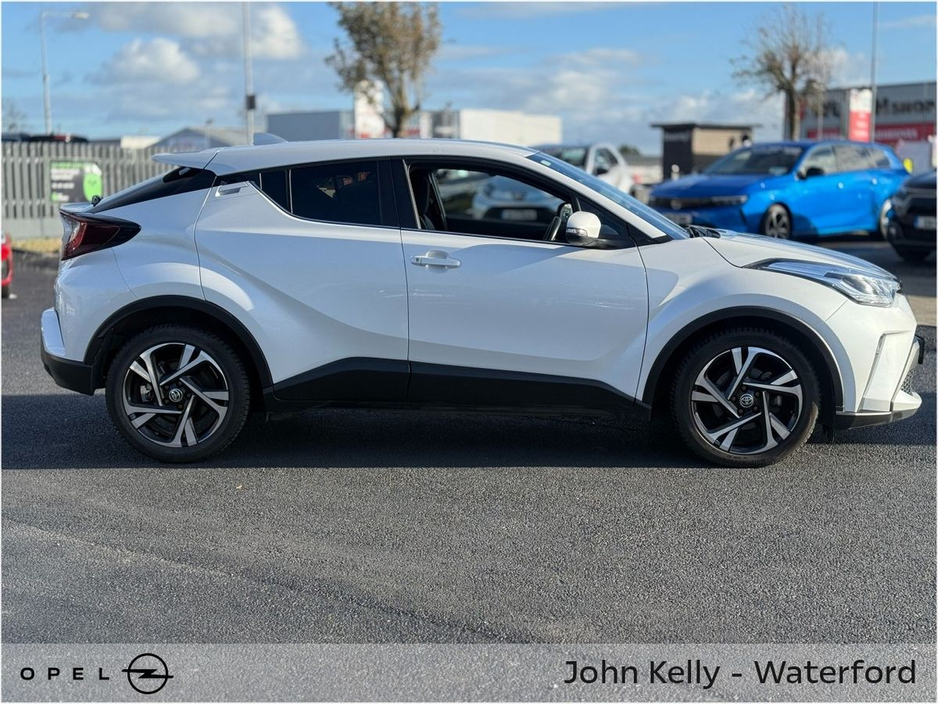 2023 Toyota C-HR 1.8 HYBRID SPORT €24,885