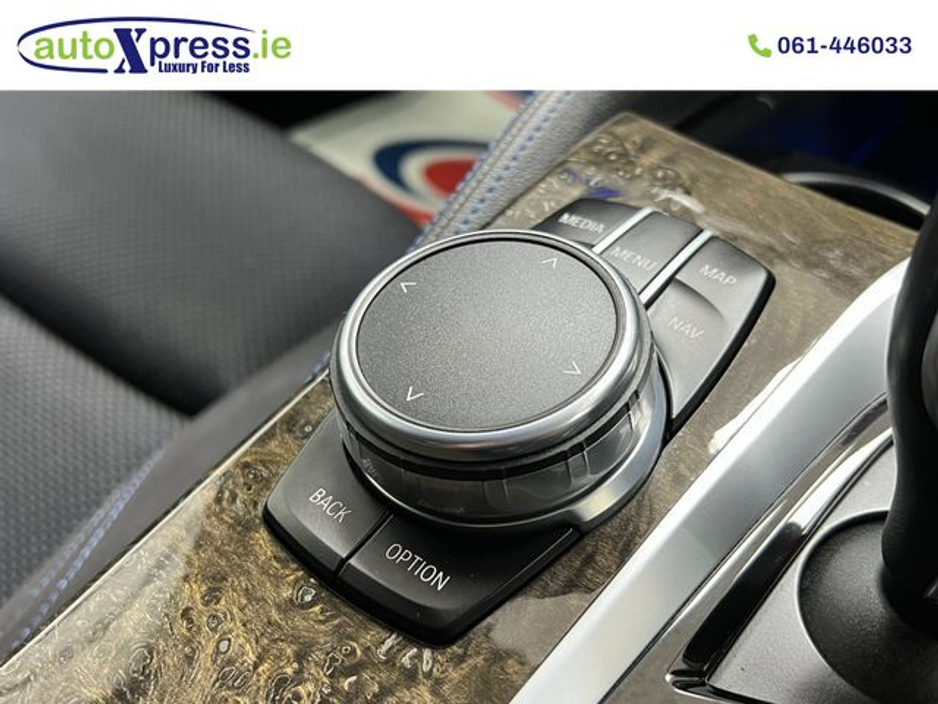 2018 BMW 5 Series - image 47