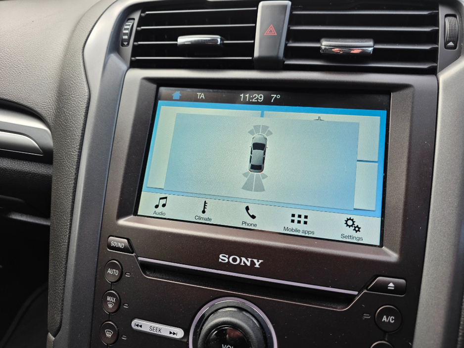 2018 Ford Mondeo - image 17