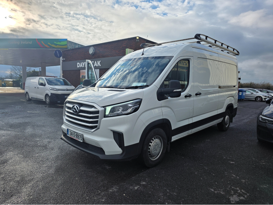 2024 Maxus Deliver 9 LH FWD E6E 2DR €18,292