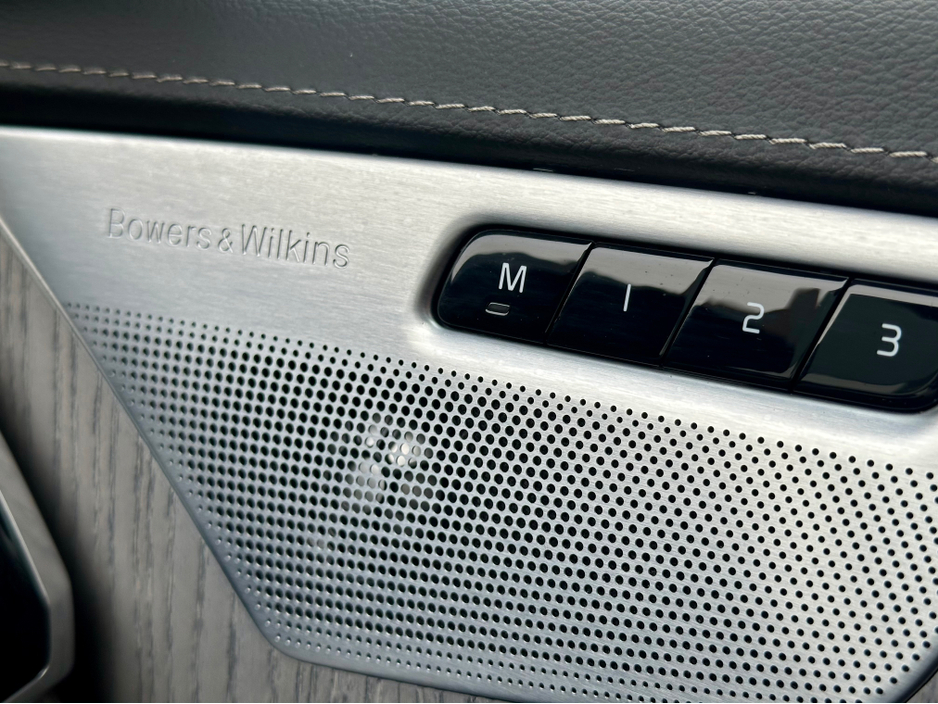 2024 Volvo XC90 ++BLONDE LEATHER++ T8 ULTIMATE RECHARGE AWD €73,950