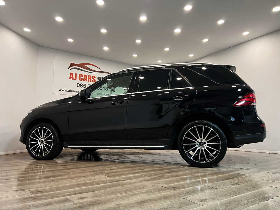 2017 Mercedes-Benz GL Class - image 15