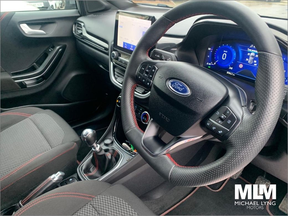 2023 Ford Puma - image 14