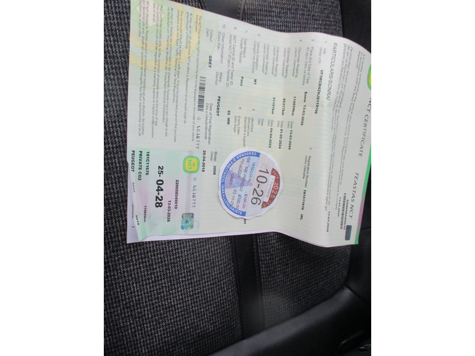 2018 Peugeot 3008 - image 12