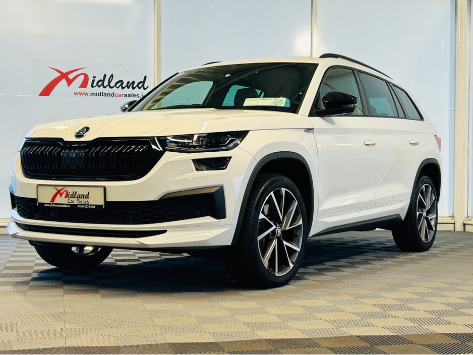 2024 Skoda Kodiaq *PAN ROOF*7S SPORTLINE 2.0 TDI 150HP D €52,800