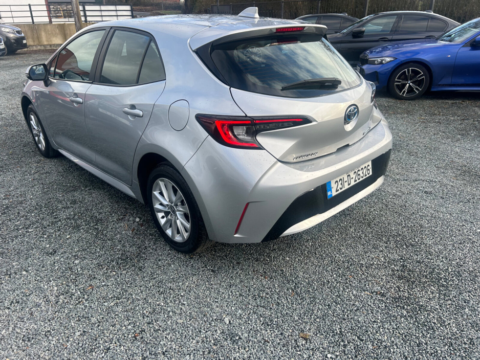 2023 Toyota Corolla 1.8 Hybrid Luna Hatchback €22,850