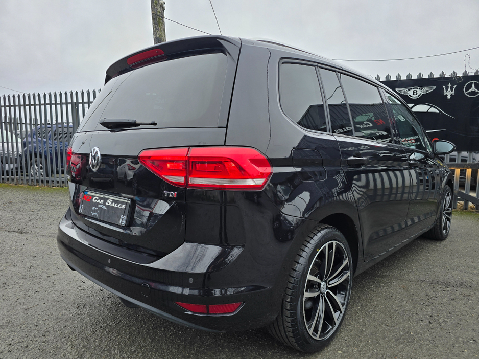 2016 Volkswagen Touran 1.6 TDI SE BLUEMOTION 110PS 5DR €11,950